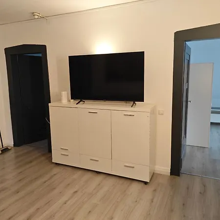 Work&stay 6 150qm 12 Betten 3 Badezimmer Apartment *