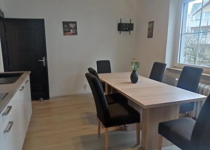 Work&stay 6 150qm 12 Betten 3 Badezimmer Appartement *